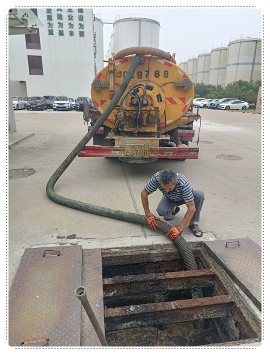 东宝隔油池清掏