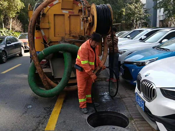 东宝排污管道清淤